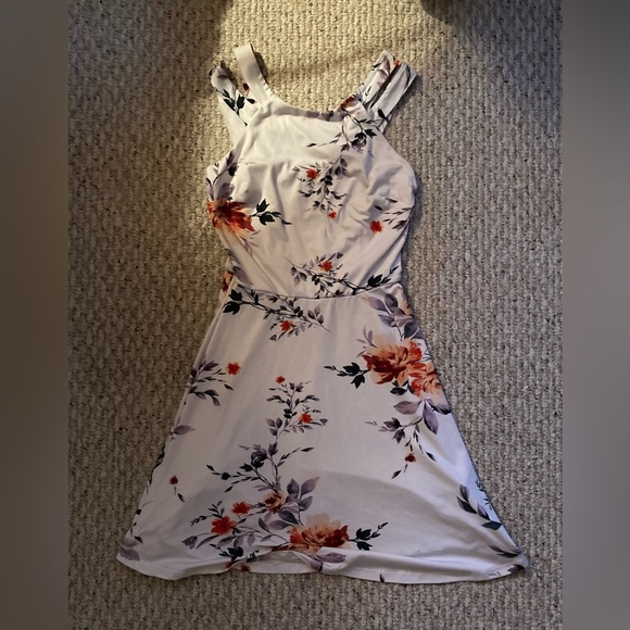 Dresses & Skirts - Unbranded White Floral A-Line Double-Strap Dress